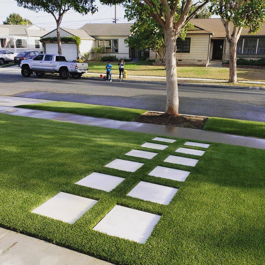 Artificial Grass Maintenance Tips for your Landscape. Huntington Beach