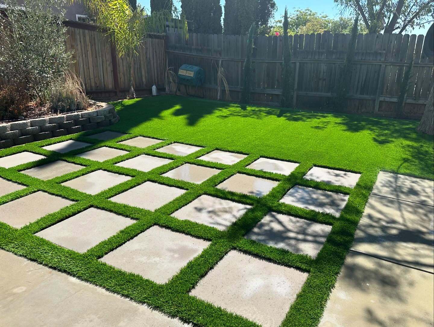 Artificial Grass Landscapes Installation, Huntington Beach, CA