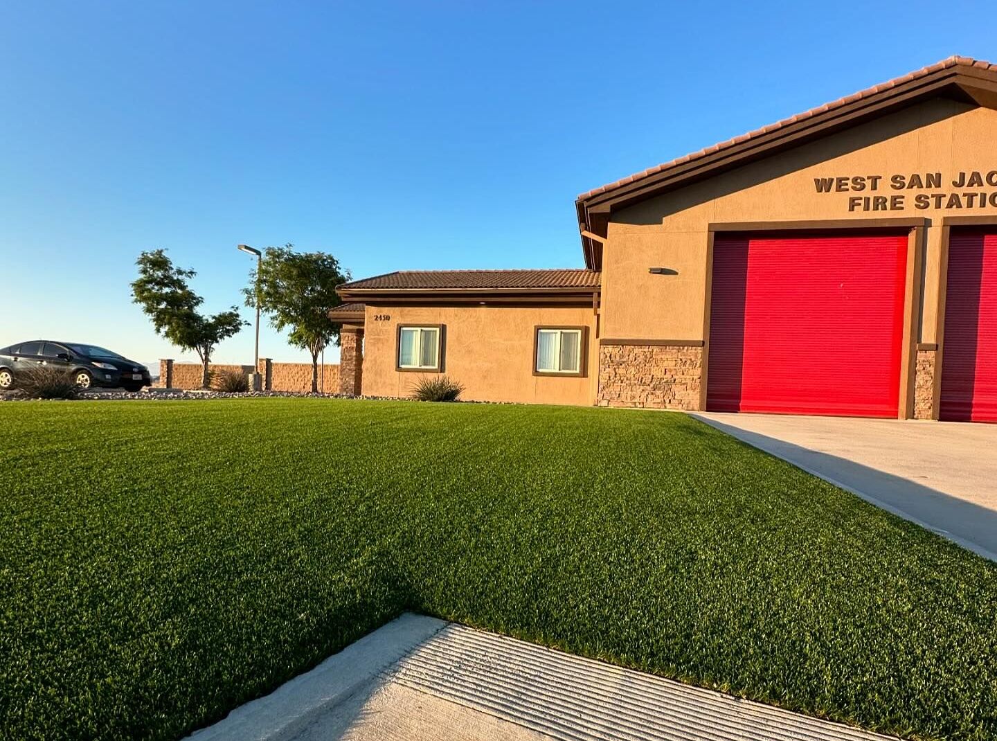 Artificial Grass Landscapes Installation, Huntington Beach, CA