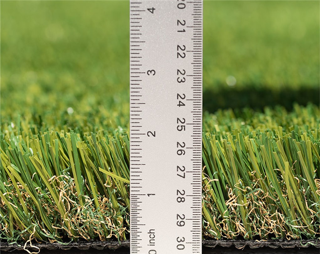 Oakmont Supreme Artificial Turf Pile Height close up Oakmont Supreme Artificial Turf, Huntington Beach Artificial Grass
